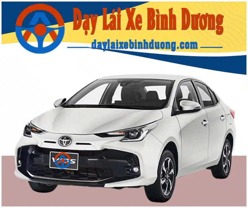 Học Bằng Lái Xe Ô Tô Hạng B Tại Dĩ An - Đậu 100% Lần Đầu 3 dạy lái xe bình dương