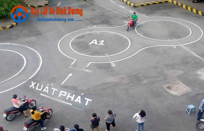 Học và Thi Bằng Lái Xe Máy A & A1 tại Tân Uyên
