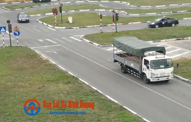 Giá Học Nâng Bằng Lái Xe Hạng C Giá Học Nâng Bằng Lái Xe Hạng C