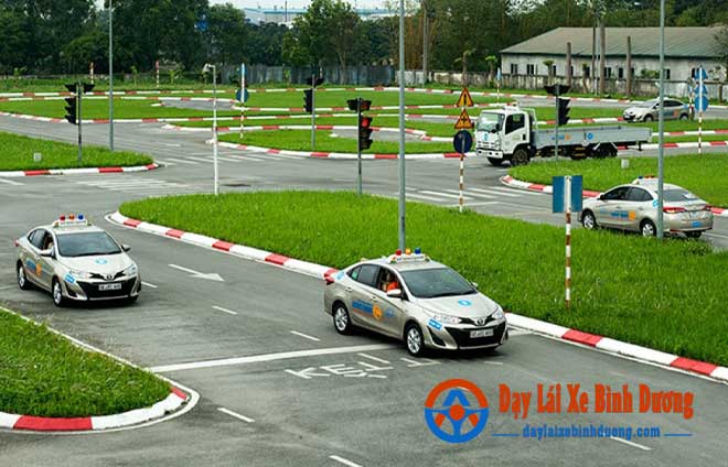 Học Lái Xe Ô Tô Trả Góp Tại Bình Dương Không Lãi Suất